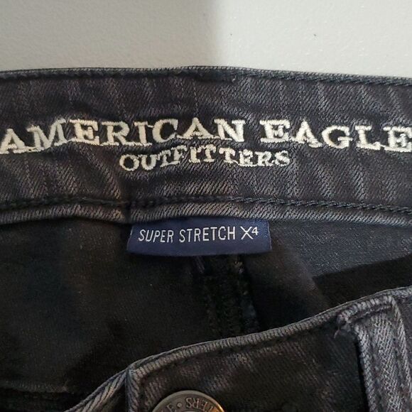 american Eagle black super stretch X 28x28 size 4 super low jeggings - Picture 6 of 8